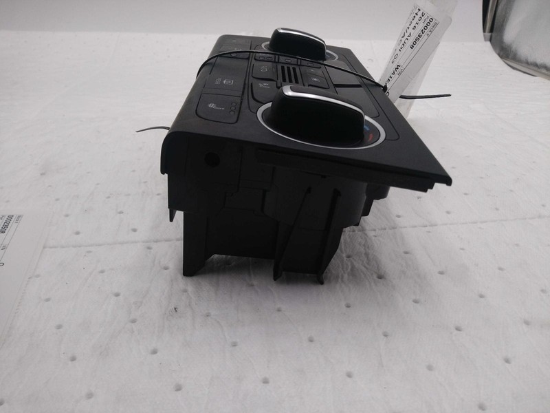 2016 AUDI Q3 A/C Selector Switch OEM Black 8U0820043EXHA 129K Mileage