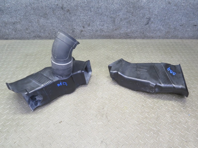 2001-2006 BMW E46 M3 FRONT LEFT & RIGHT BRAKE AIR INTAKE DUCTSET OF 2