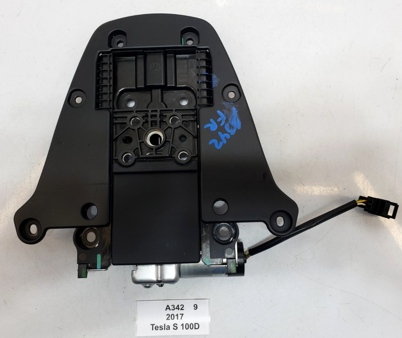 ✅ 16-20 OEM Tesla Model S Front Right Passenger Headrest Mechanism HES Actuator