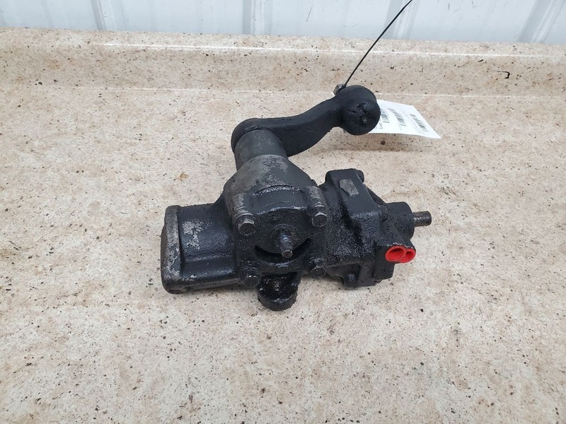 Steering Gear/Rack Power Steering Fits 02-06 AVALANCHE 1500 305625