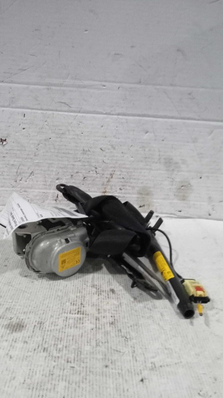 2020 Jeep Renegade OEM Used Blue Seat Belt Retractor - 139k Miles