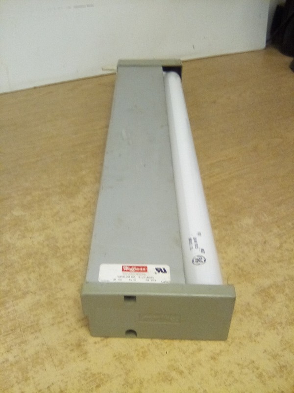 Hoffman A-LF16D24 Fluorescent Light Fixture 120VAC