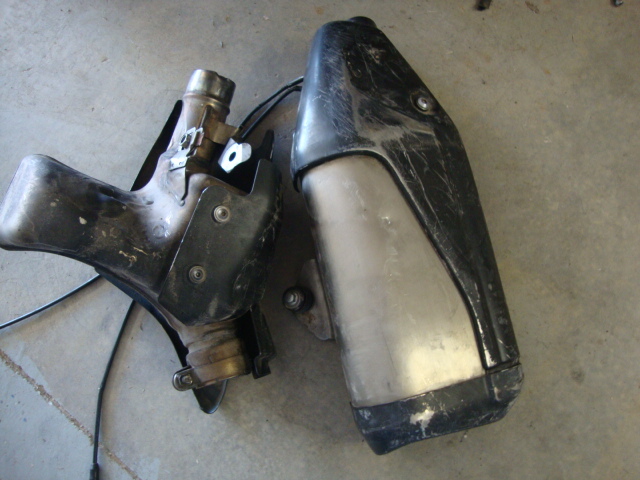 2012 Kawasaki Ninja ZX600 ZX 600 R Exhaust System Muffler Mid Collector Pipe