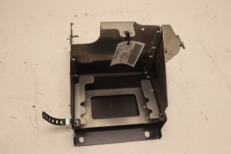 2018-2023 PETERBILT 579 DASHBOARD ECU MODULE BRACKET HOLDER S11-6311-202 OEM