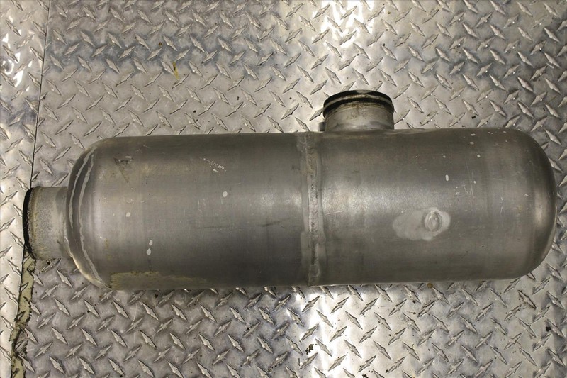 96 YAMAHA WAVE VENTURE 1100 EXHAUST WATER BOX OEM
