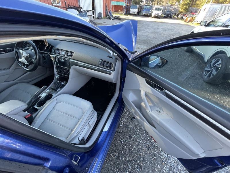 2012-2018 VOLKSWAGEN PASSAT RIGHT A-PILLAR BLUE PC:0A0A 66K -SPORT- 50922
