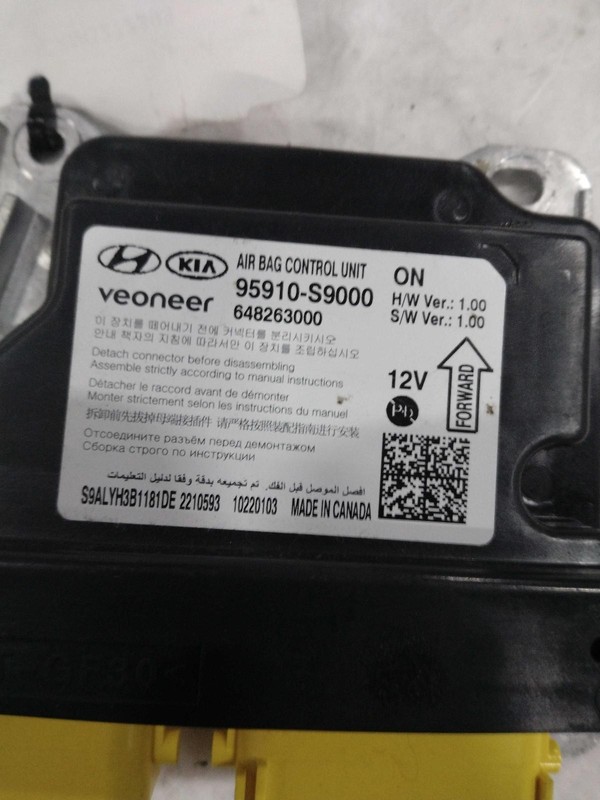 2022 KIA Telluride Body Control Module OEM 95400S9020 Black 46K Miles