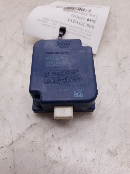 11 12 13 14 15 16 17 18 Toyota Sienna Door Receiver Control 89741-08050