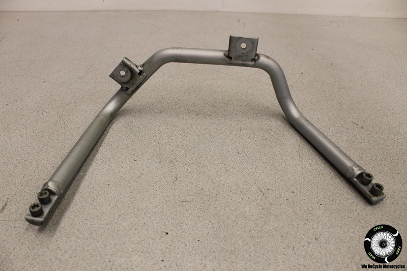 2003 BMW R1200CL LEFT REAR SIDE SADDLEBAG BAG MOUNT BAR BRACKET R 1200 CL 03
