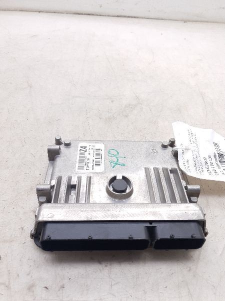 15 16 TOYOTA COROLLA S PREMIUM ECU ECM ELECTRONIC CONTROL MODULE 89661-0ZG41
