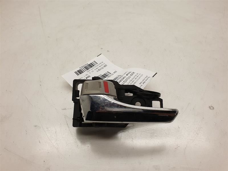 2011 TOYOTA SIENNA SE DRIVER SIDE FRONT INTERIOR DOOR HANDLE ASSEMBLY