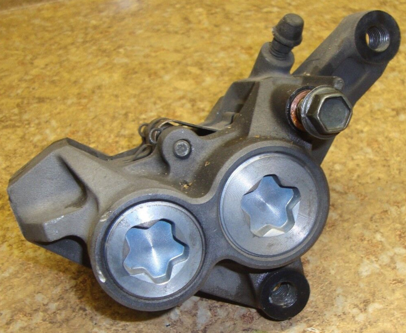 2001 Yamaha FZS1 FZ1 FZ 1 FZS1000 1000 Fazer Right Front Disk Brake Caliper 01