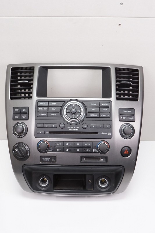 NISSAN PATHFINDER Audio Radio Navigation Climate Control Center Console 2008