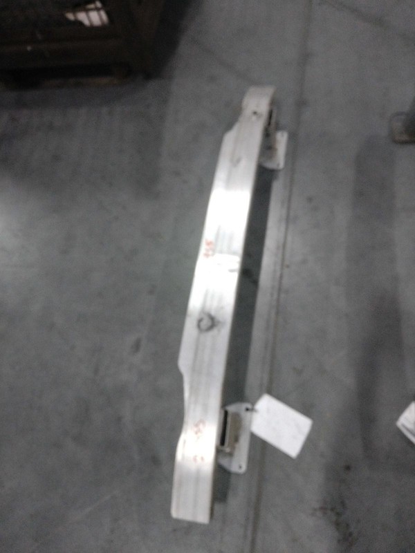 2014 Jeep Cherokee OEM Grey Bumper Impact Bar 68096078AB 129K Miles