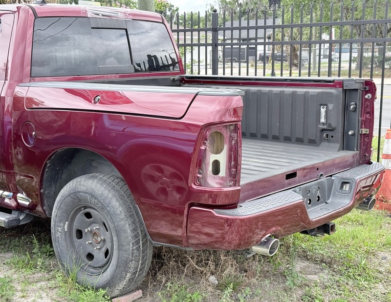 ✅ 2009-2024 RAM 1500 Classic TRUCK SHORT BED 5' 7" RAMBOX CARGO BOX Red PRV
