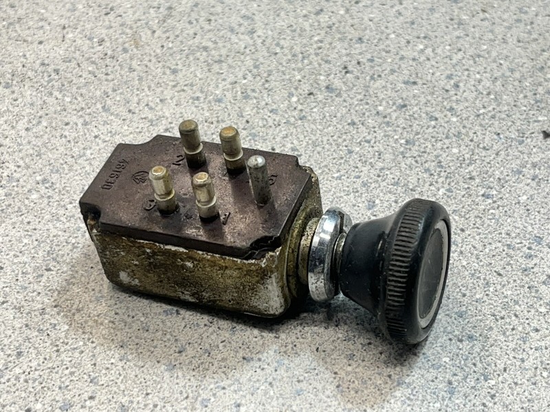 1967 Mercedes Benz W110 Windshield Wiper SwitchW 110