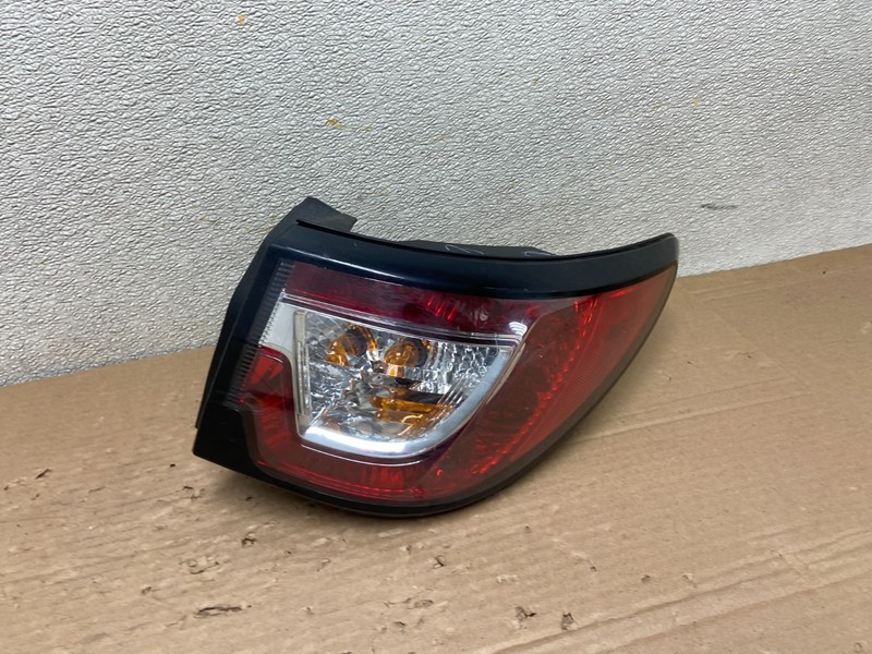 2013 to 2017 Chevrolet Traverse Right Passenger RH Side Tail Light Oem AB1461 LK