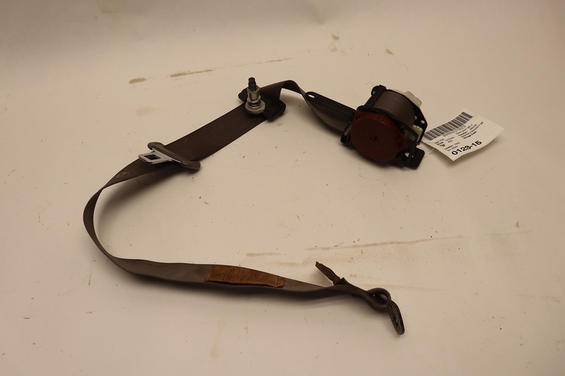 2005-2011 TOYOTA TACOMA REAR RIGHT PASSENGER SIDE SEAT BELT BLACK OEM