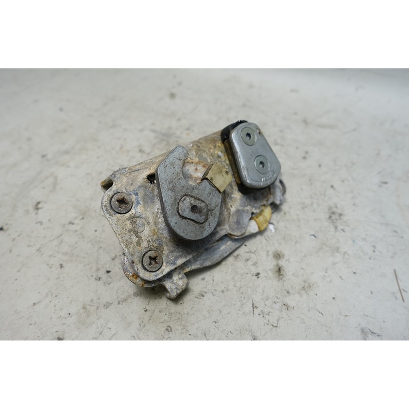 1979-1982 BMW E23 733i 7-Series Right Rear Passenger Door Latch Lock OEM