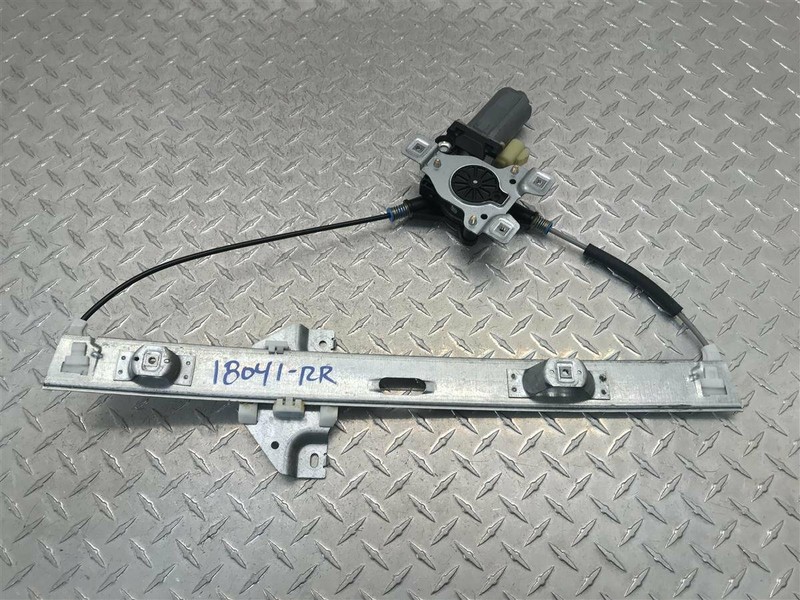 03 04 05 06 07 SATURN VUE PASSENGER REAR WINDOW REGULATOR OEM 135-01879R