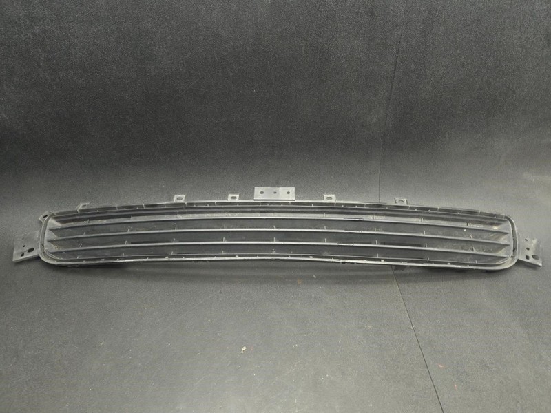 Front Lower Grille 3.7L 2015 Infiniti Q50 62254-4HB0A 2014