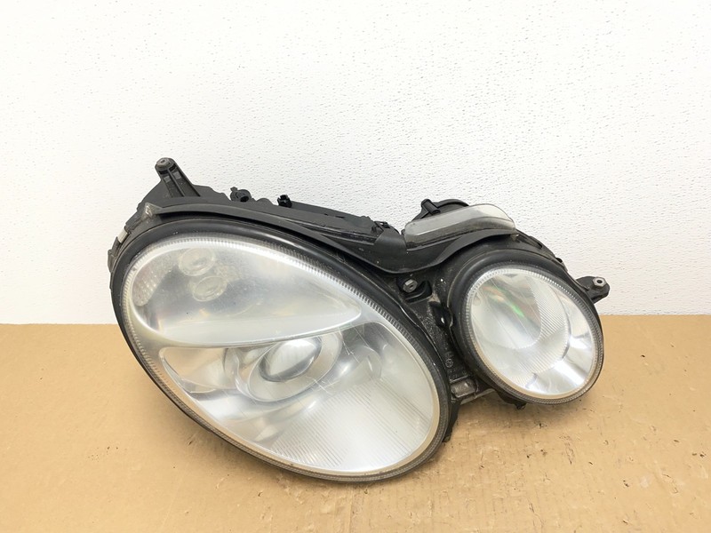 2003-2006 Mercedes E E320 E350 Class Right Passenger Halogen Headlight AB6955 DW