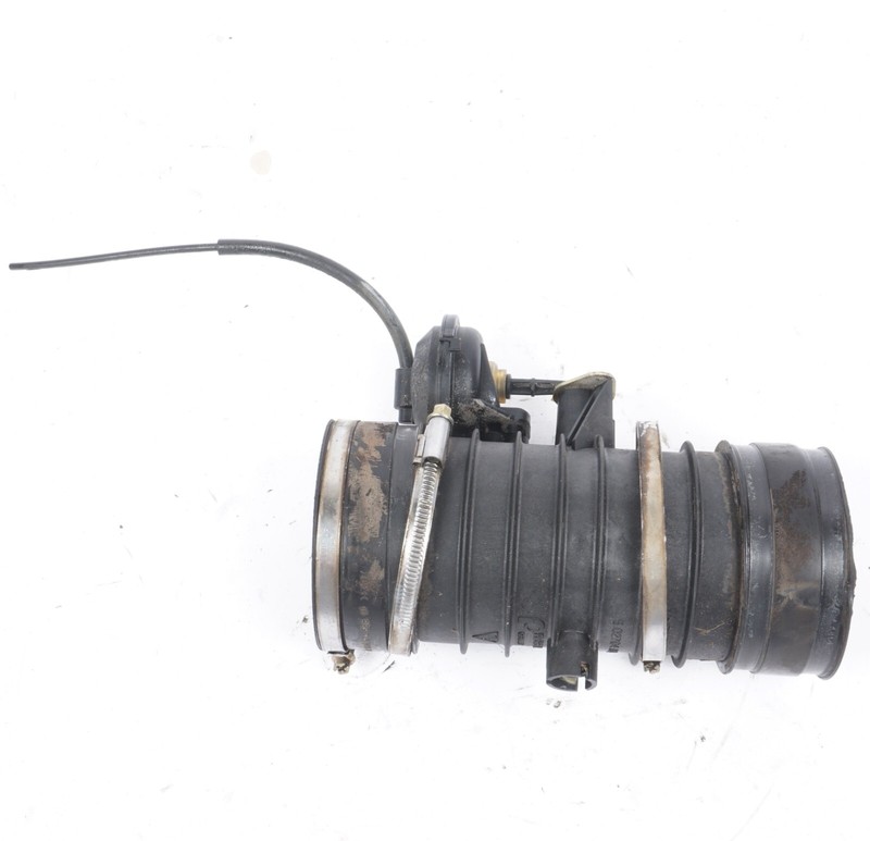 2000-2004 Porsche Boxster 986 2.7L Throttle Body BootTube Hose 50270400G OEM