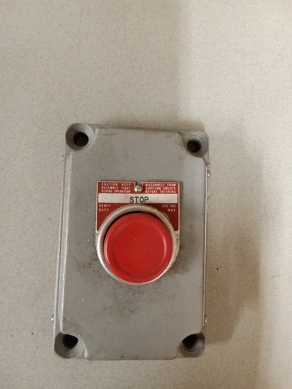 KILLARK XCS-0B2 PUSHBUTTON STATION