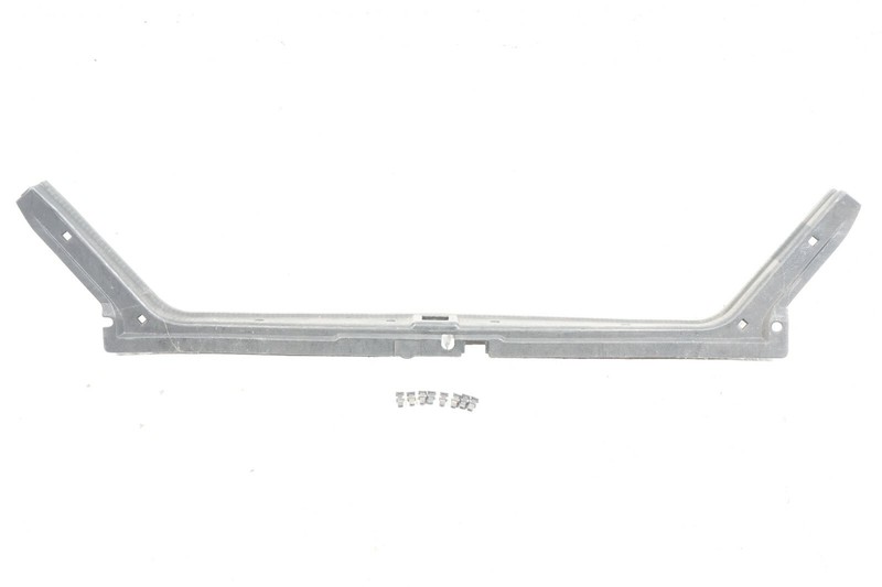 94 95 96 97 98 99 MERCEDES W140 S500 REAR TRUNK LOCK LATCH COVER TRIM OEM
