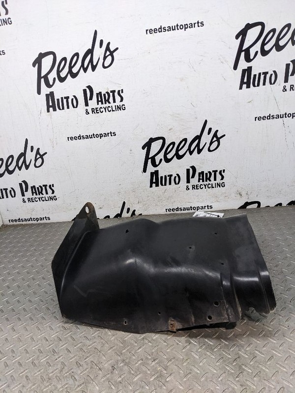 Corvette C4 Front Wheelhouse inner fender Left GM 91-96 1184060