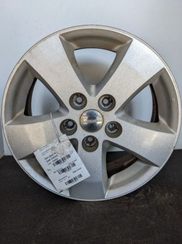 Single Wheel FITS 2017-2020 Dodge Caravan 5 Spoke 17x6.5 Aluminum 560-02421A OEM