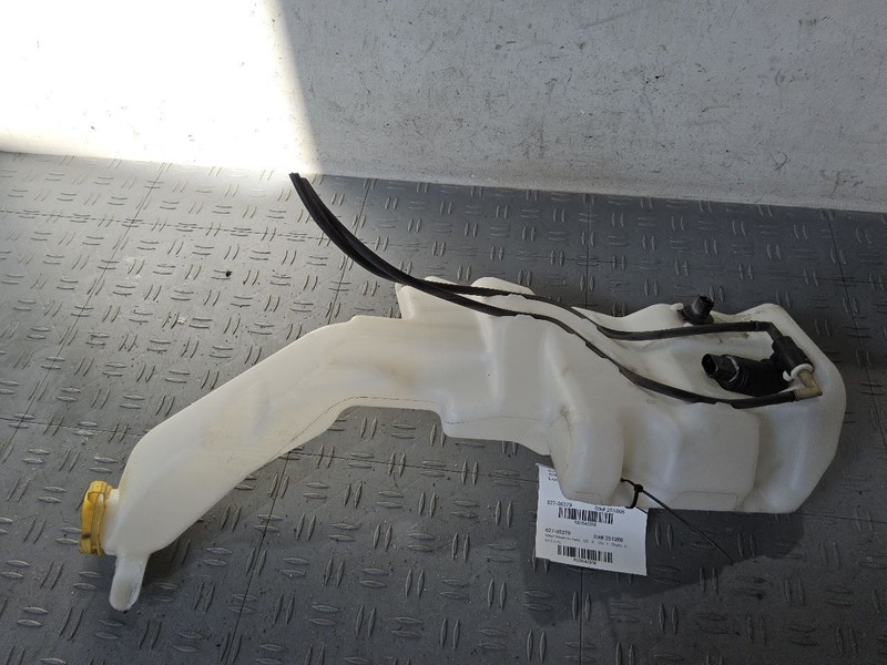 Wash Reservoir LHD Without Headlamp Washers Fits 14-18 CHEROKEE 3542358
