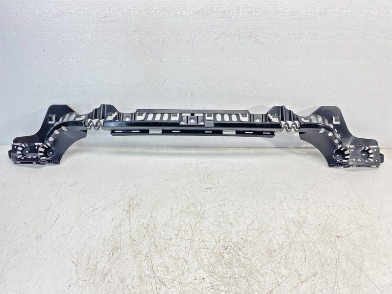 12-19 BMW F30 3 Series Rear Bumper Center Guide Bracket Support Mount OEM✅