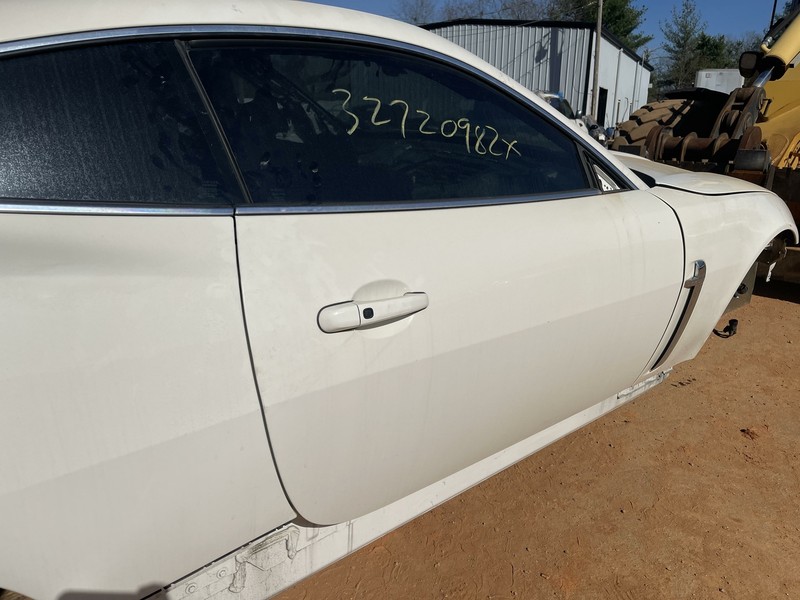 07-15 JAGUAR XK XKR X150 RIGHT PASSENGER SIDE DOOR ASSEMBLY OEM WHITE