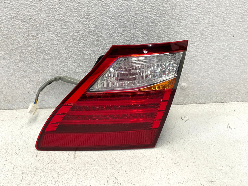 2010 2011 2012 Lexus LS460 Rear Right Inner Taillight Tail Light Lamp 1571 OEM