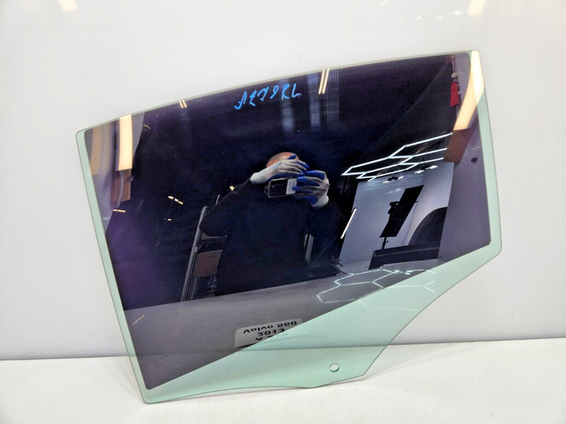 ✅ 2011-2018 OEM Volvo S60 Rear Left Driver Side Door Window Glass Tinted