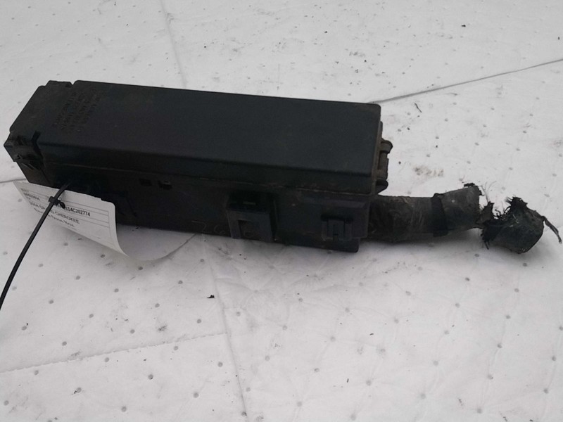 2004 Jeep Grand Cherokee OEM Fuse Box 4.0L Silver 195K Miles - Warranty Included