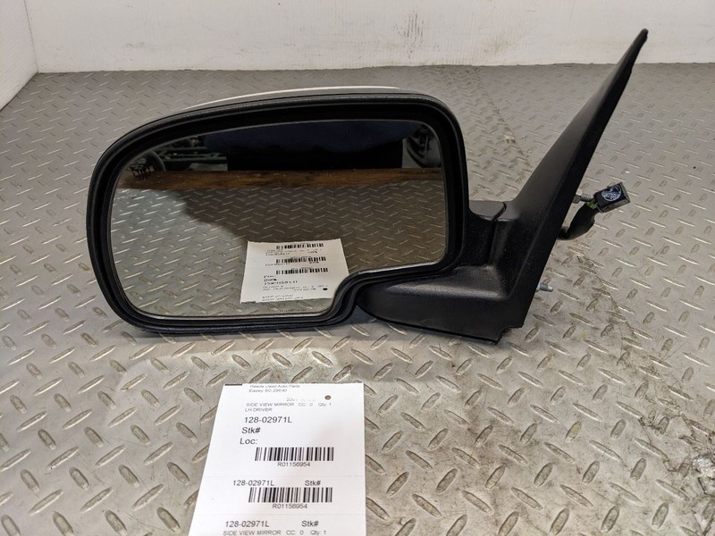 Driver Side View Mirror Power Sail Mount LT Fits 00-02 SUBURBAN 1500 1156954