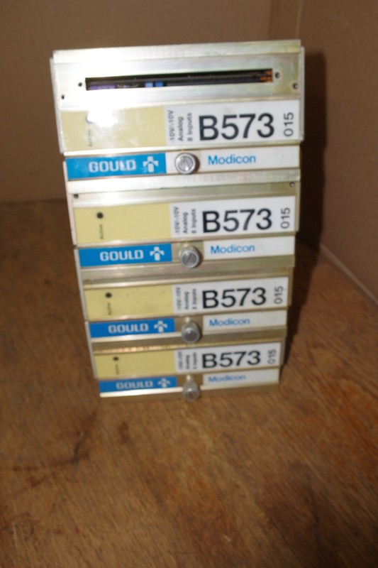 Modicon B573-015 Gould Analog Input Module *FREE SHIPPING*