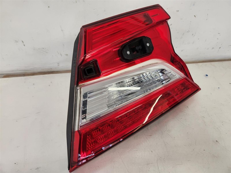 2018-2022 Honda Accord Rear Passenger Trunk Brake Tail Light Lamp 34150-Tva-A01