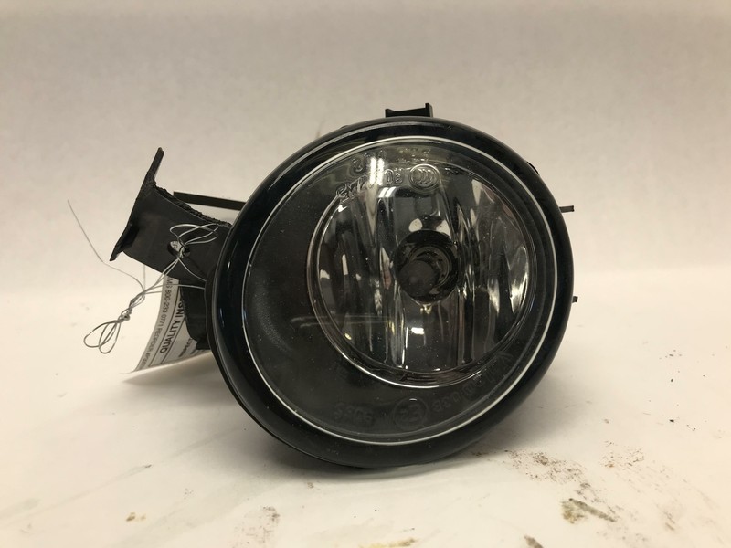 15-18 NISSAN MURANO RIGHT PASSENGER SIDE FOG LIGHT OEM
