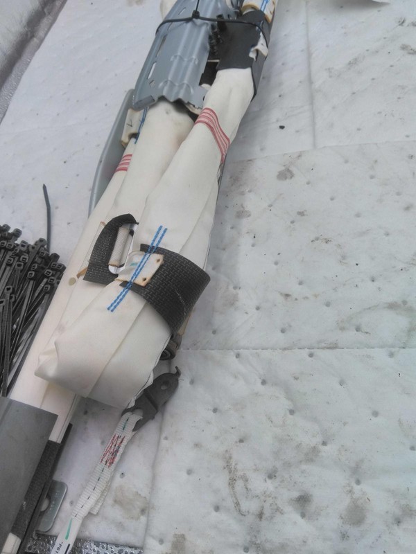 Used Right Curtain Air Bag fits: 2015 Kia Sorento passenger roof Right Grade A