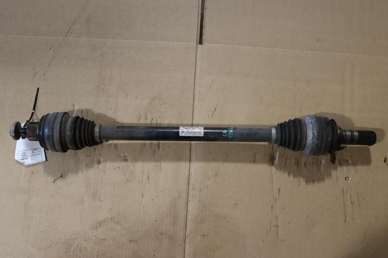 2015-2016 PORSCHE MACAN S AWD REAR LEFT SIDE AXLE SHAFT CV U JOINT OEM