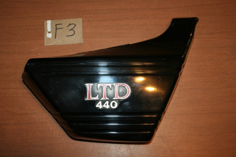 1982 Kawasaki LTD 440 KZ 440 Right Side Panel Black OEM 82