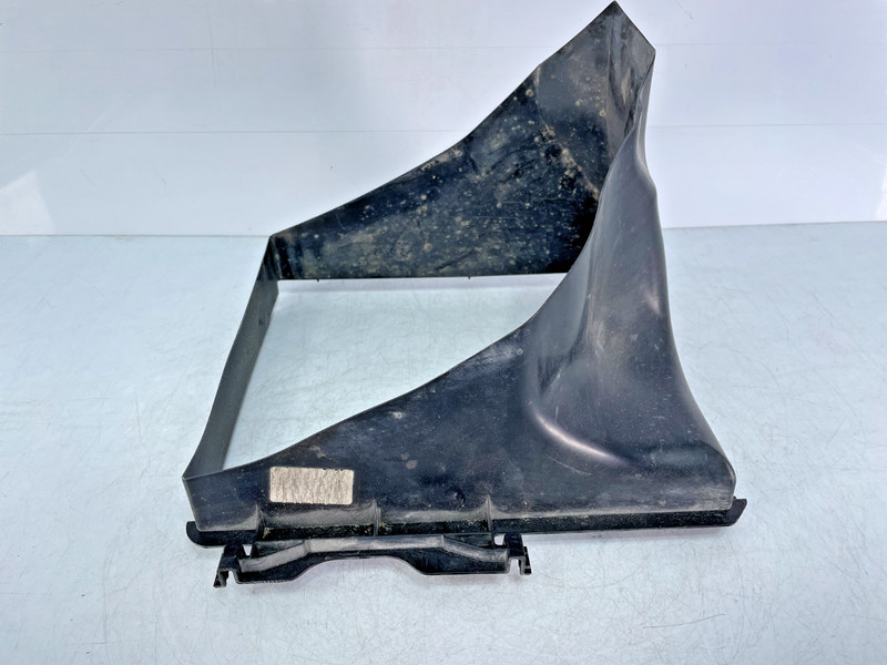 ✅ 2017-2024 OEM Porsche Panamera 4S 971 Front Right Inner Radiator Air Duct