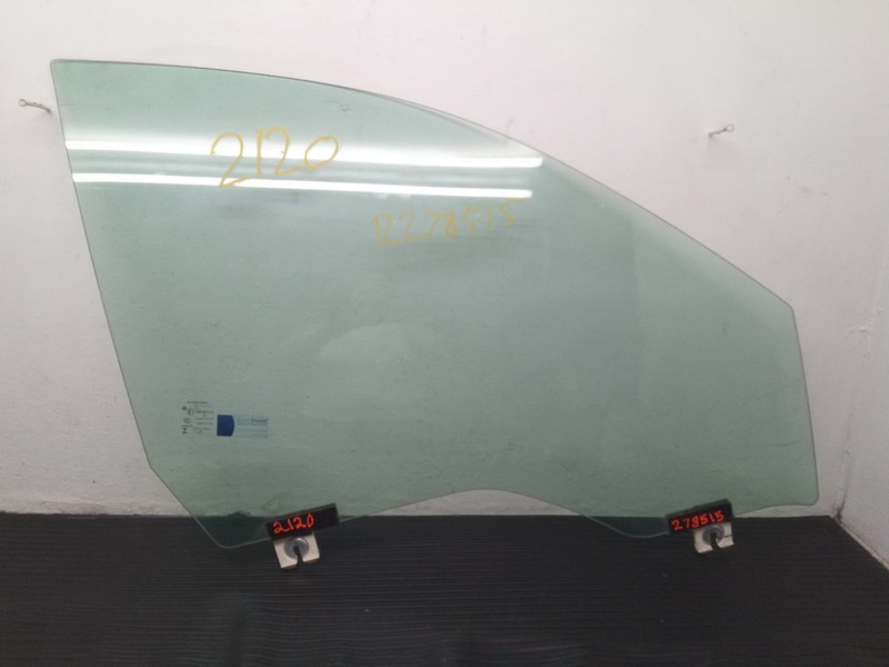 14-22 Jeep Cherokee Front Right PassengerDoor Glass Window OEM 68191442AC