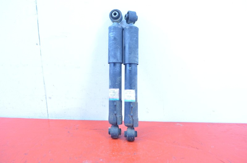 13-18 TOYOTA RAV4 2.5L FWD REAR LEFT / RIGHT SOCK STRUT ABSORBER SET OEM