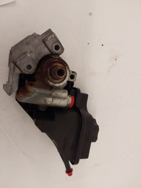 Power Steering Pump Fits 06-11 DTS 3269587