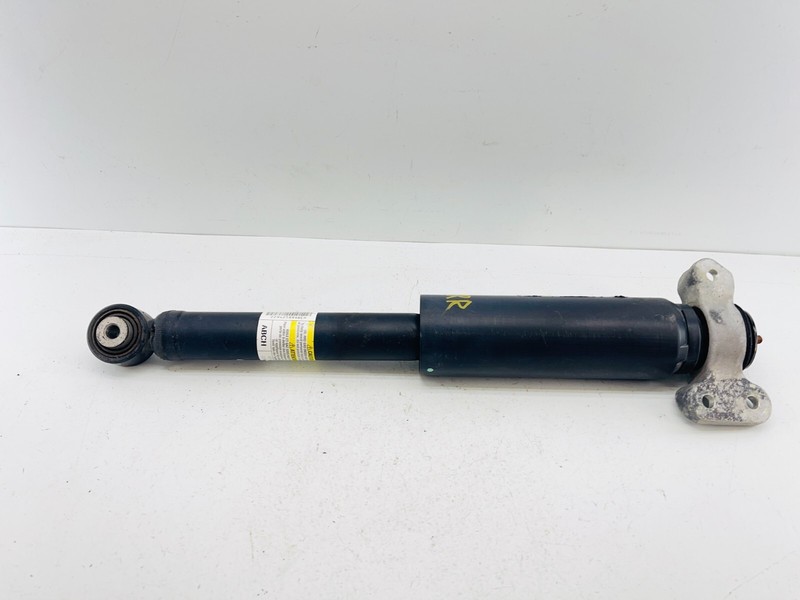 13-19 CADILLAC ATS SEDAN REAR RIGHT SUSPENSION SHOCK STRUT ABSORBER OEM