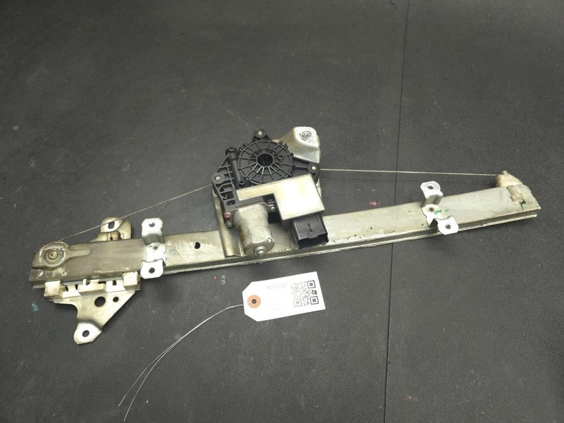 Front Left Door Window Regulator w/ Motor 2025 Nissan Kicks 80751-7LG0A 2026